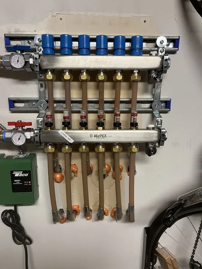 Plumber performing Leak Detection at a residential property in Four Corners